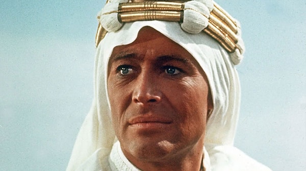 Başrollerinde Peter O'Toole, Omar Sharif, Alec Guinness ve Anthony Quinn'in oynadığı 'Arabistanlı Lawrence' filmi 1962 yılında vizyona girmiş ve tüm zamanların en iyi 100 filmi listesine girmiştir.