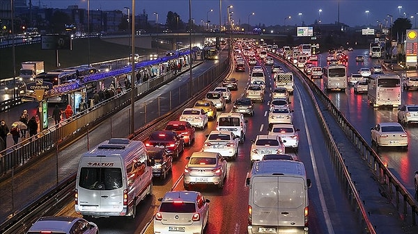 NTV yayınına katılan TOBB Türkiye Sigorta Acenteler İcra Komitesi Başkanı Levent Korkut, fiyatlardaki artışı değerlendirdi.