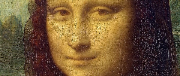 6. If you look closely at Mona Lisa's eyes, you’ll notice she is actually wearing a veil.