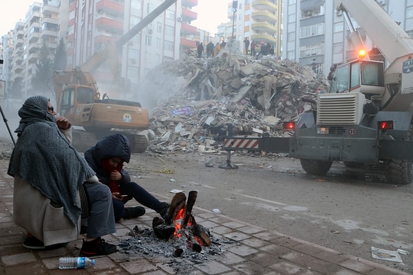 6 Şubat 2023’te Kahramanmaraş merkezli depremlerde Adana’da yıkılan ve toplam 96 kişinin hayatını kaybettiği Alpargün Apartmanı’nın davasından bugün karar günüydü.