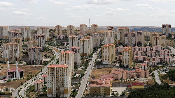 Endeksa tarafından açıklanan temmuz ayı verilerine göre, İstanbul'da en ucuz kiralık ev bulunabilecek üç ilçe sırasıyla Esenyurt, Arnavutköy ve Sultangazi.