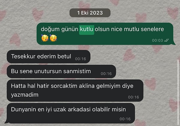 Arkadaşının her fırsatta yazmama sebebi öne sürmesi sinirleri fena bozdu.