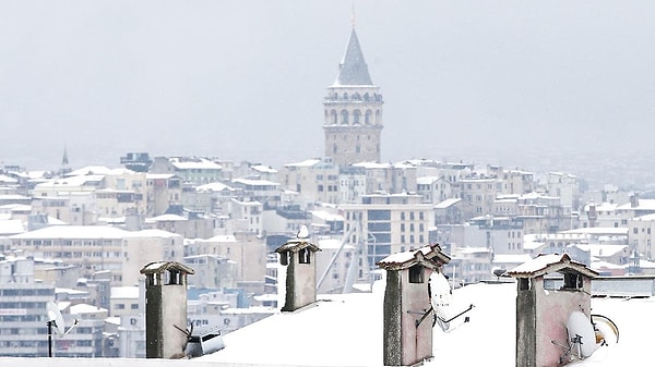 İstanbul’da yılbaşından önce kar yağışı beklenmediğini kaydeden Orhan Şen, ilk kar için ise ocak ayını işaret etti.