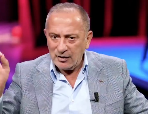 Sözlerine devam eden Altaylı, CHP içindeki düzensizlik ve ahlaki sorunlara da dikkat çekti. "Bu edep noksanlığını gördükten sonra, kendi olmasa bile çevresindekilerin bu denli ahlaksız olmasına yol verdiğini gördükten sonra vallahi diyebilirim," ifadeleriyle, CHP’nin eski genel başkanı Kılıçdaroğlu'nu ağır bir dille eleştirdi.