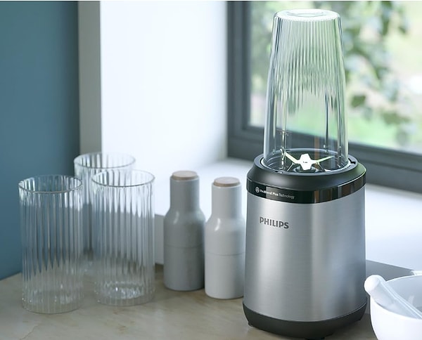 4. Philips HR2764/00 Blender, 800W