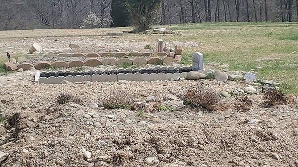 “GURBET MEZARLIĞI” ADINI VERDİLERİ