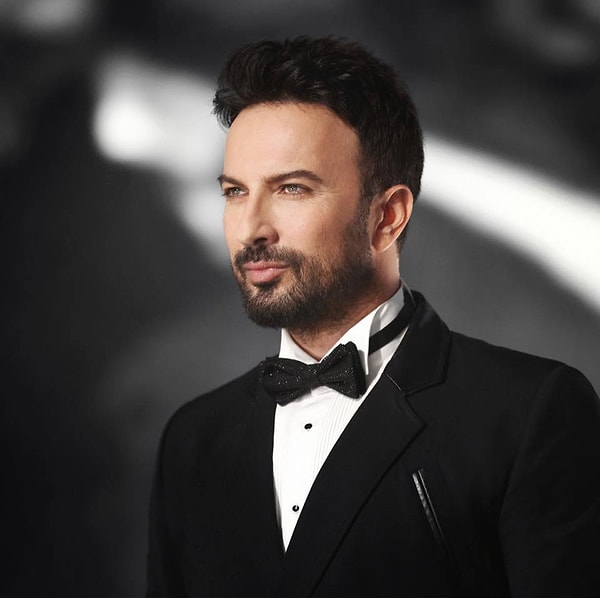 Tüm sosyal medya platformlarında bir kesinti yaşanırken, megastar Tarkan'dan yaşanan korkunç saldırıya tepki geldi.