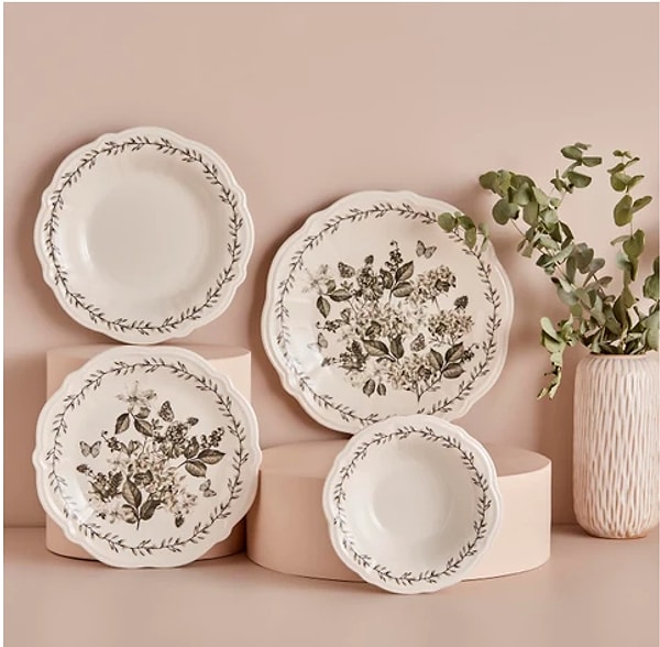 7. Bella Maison Isabella Stoneware 24 Parça 6 Kişilik Yemek Takımı Yeşil