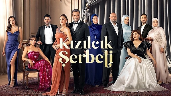 Show TV'nin fenomen dizisi Kızılcık Şerbeti'nin 3. sezonu bomba gibi ilerlerken Birsen Altuntaş, diziden iki önemli oyuncunun ayrılacağını duyurdu.