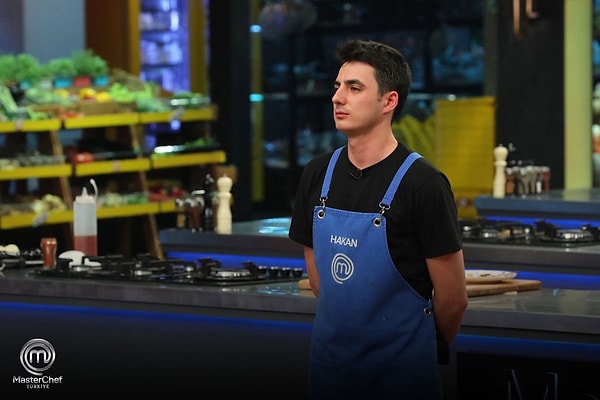 Yapılan değerlendirmelerin ardından MasterChef'in 7. ve son eleme potasına giren adayı Hakan oldu.