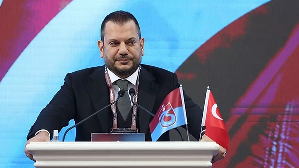 Ertuğrul Doğan saha dışını da işaret ederek, "Takımı ve oyuncuları tebrik ederim. Gereken mücadeleyi gösterdiler ve sahada kaldılar. Saha dışında şerefsizlere mağlup olduk yine" dedi.