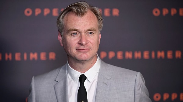 9. Hangi film, Christopher Nolan'ın Oppenheimer öncesi çektiği son dört filminden biri değildir?