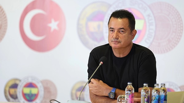 Fenerbahçe Asbaşkanı Acun Ilıcalı, maçlarda yapılan hakem hatalarının yabancı hakemler tarafından incelenmesi konusuyla ilgili Galatasaray Yönetim Kurulu Muhasip Üyesi İbrahim Hatipoğlu’nun açıklamalarına ilişkin Fenerbahçe TV’ye konuştu.