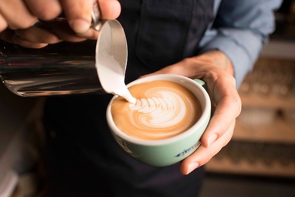 Avustralyalı tüketiciler; daha uygun fiyatlı, kaliteli ve kendilerini tanıyan bir baristadan kahve almayı tercih ettiler.