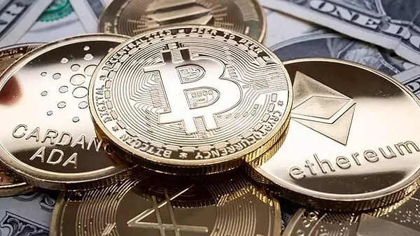 Trump'ın başkanlığının kesinleşmesinin ardından kripto para piyasalarında ise yeni bir yükseliş dalgası başladı. Dün 80 bin dolara ulaşarak tarihi zirvesini gören Bitcoin gün içinde bir miktar çekilip 81 bin dolar sınırını da aşmayı başardı.