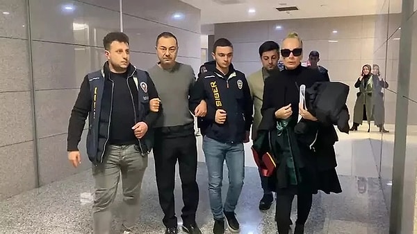 "Yasa dışı bahse teşvik" suçlamasıyla gözaltına alınan ve hakkında ev hapsi kararı verilen şarkıcı Serdar Ortaç'ın savcılıkta verdiği ifade ortaya çıktı.