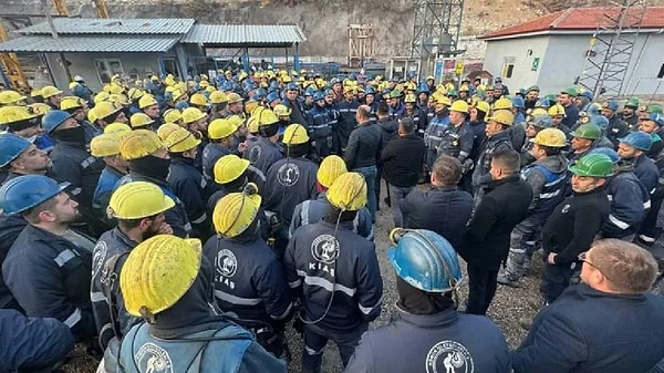 ''Aldığımız duyumlara göre; ihale şartnamesinde madencinin kazanılmış hakları hakkında hiçbir şey yok. İçeriğini tam olarak bilemiyoruz. Ancak özelleştirmenin hem madencinin hem de bölge halkının çıkarlarına zarar vereceği aşikardır'' diyen Başkan Nurettin Akçul, sözlerine şöyle devam etti: