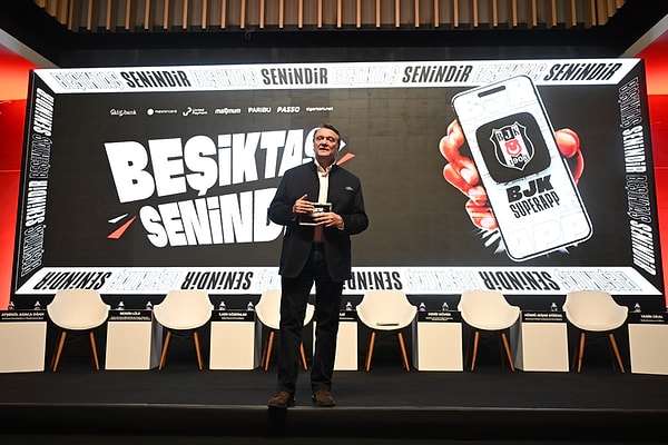 Beşiktaş, taraftarlarına özel olarak geliştirdiği BJK SuperApp adlı mobil uygulamayı tanıttı