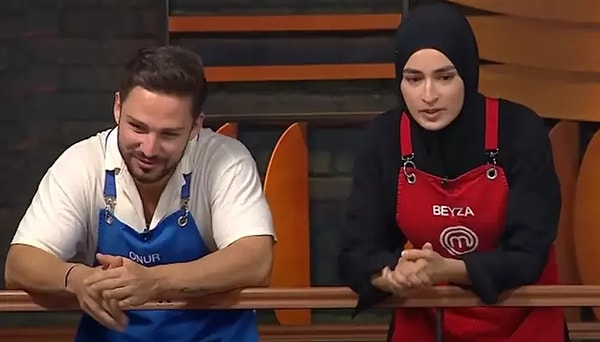 İkili hakkında çıkan aşk dedikodularına sonunda MasterChef jürisi Somer Sivrioğlu noktayı koydu.