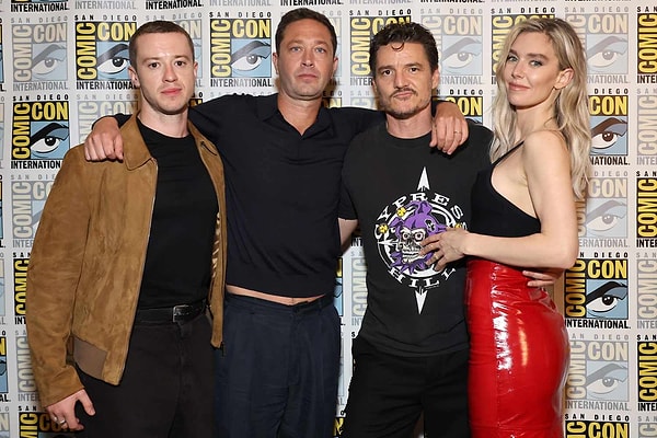 Ayrıca Joseph Quinn, Pedro Pascal ve Vanessa Kirby de filmde rol alacak. Peki siz oyuncu kadrosu hakkında ne düşünüyorsunuz? Görünüşe göre Marvel artık çok büyük hayran kitlesi olan karakterlerini birer birer topluyor. Zira o eski ihtişamlı günlerine dönmek istiyor. Yorumlara buyrun...