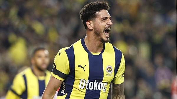 Fenerbahçe'nin Avrupa Ligi 6. haftasında Athletic'i konuk ettiği mücadeleye ilk 11'de başlayan Samet Akaydin, maça damga vurdu.