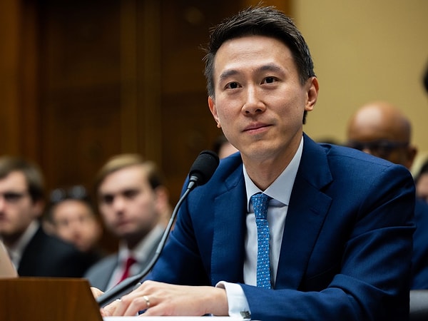 Additionally, Moolenaar and Krishnamoorthi urged TikTok CEO Shou Zi Chew to consider selling the app.