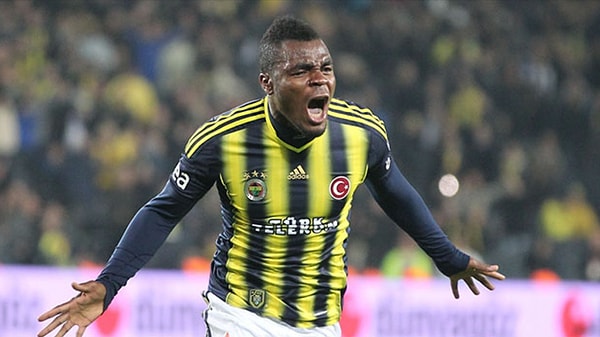 Emmanuel Emenike, hem futbolculuğuyla hem kişiliğiyle bu ülkede ülkemizde iz bırakan isimlerden oldu.