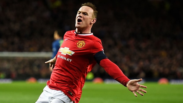 22.sırada bu aralar sakalları ve çökmüşlüğü ile hüzünlendiğimiz Wayne Rooney...