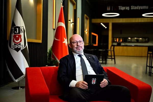 Mete Vardar daha önce de kamuoyunda hakem eleştirisi yaparken "Şu maçın hakemi olsam, evime gidip çocuklarımın yüzüne bakamazdım! Çocuğu olsam bu hakemin, yüzüne tükürürdüm!" sözleriyle gündem olmuştu.