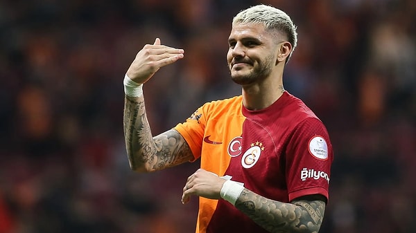 Galatasaray sağlık ekibiyle de iletişimini kesmeyen Mauro Icardi, Türkiye Gazetesi'nin iddiasına göre heyecanlandıran bir haber yolladı.