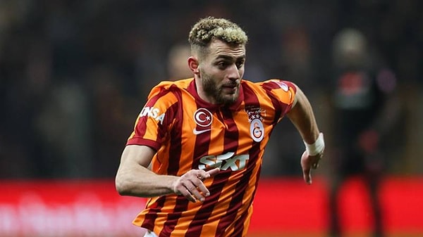 Kerem'in sürpriz nişanı fanlarının gözlerini fal taşı gibi açarken Galatasaray'daki başarılı performansının yanı sıra sahadaki mimiklerine, kaşına, gözüne editler yapılan Barış Alper Yılmaz'dan da gelecek bir sürprizin korkusu sardı.