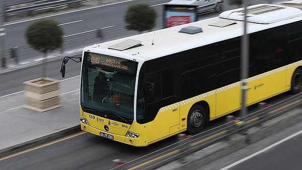 İBB toplu ulaşıma yüzde 46 oranında zam önerdi. Ancak zam oy çokluğuyla reddedildi. Zam teklifinin alt komisyonlarda görüşülmesine karar verildi.