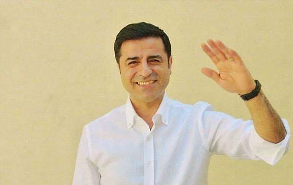 "Sayın Abdullah Öcalan'a güven ve desteğimin tam olduğunu belirtmek istiyorum."