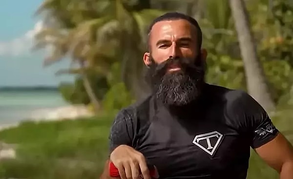 Survivor denince akla gelen ilk isimlerden biri olan Turabi Çamkıran'ın yeni sezonda yarışmada yer alıp almayacağı merak konusu olmuştu.