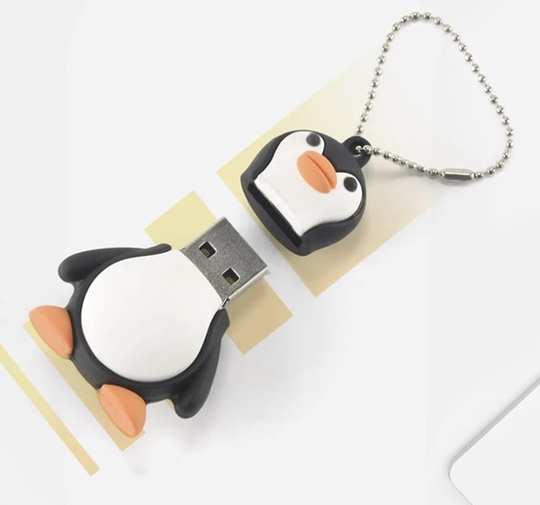 Gorgeous 32GB Yenilik Sevimli Bebek Penguen USB 2.0 Flash Sürücü Veri Memory Stick Cihazı