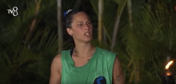 Survivor'a veda eden Merve, giderayak "İçimde kalmasın" diyerek Asena'ya veryansın etti ve onu sevmediğini söyledi.