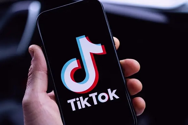 ABD’nin TikTok savaşında yeni bir gelişme yaşandı. ABD Yüksek Mahkemesi, ülkede TikTok'un yasaklanmasını öngören yasayı onayladı.