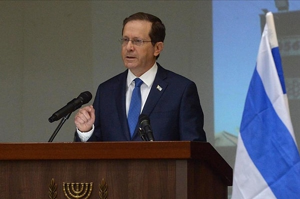 Israeli President Isaac Herzog expressed his support for Prime Minister Benjamin Netanyahu and the negotiation team's efforts regarding the agreement.