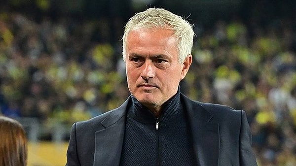 Jose Mourinho'nun yıllar önce Manchester United ile ilgili yaptığı açıklamayı hatırlatan Guardiola, "şimdi anlıyorum" dedi.