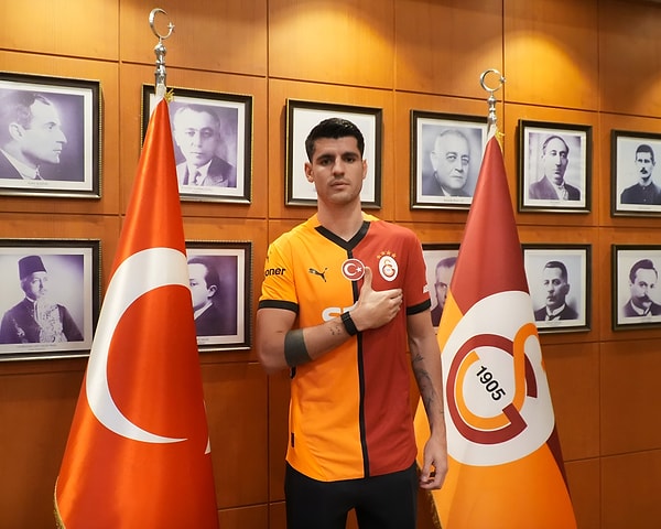 Galatasaray yeni yıldız transferi Morata'nın maliyetini KAP'a bildirdi. KAP açıklamasında Milan ve oyuncunun alacağı ücret duyuruldu.