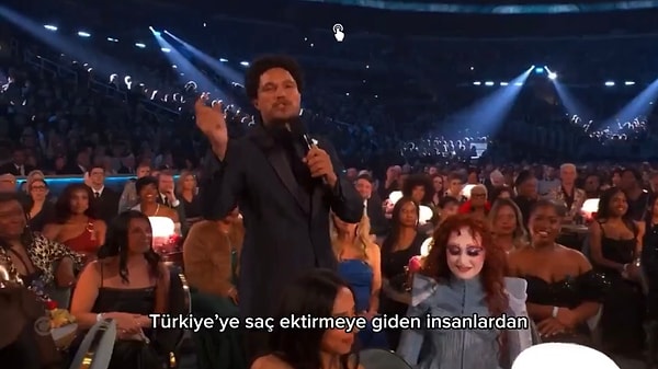 “Taylor Swift yalnızca rekorları kırmadı, Türkiye’ye saç ektirmeye giden insanlardan daha fazla Amerikalı’yı seyahat ettirdi.” dedi.