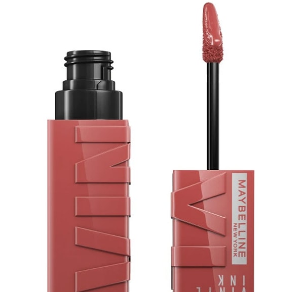 Maybelline New York Super Stay Vinyl Ink Uzun Süre Kalıcı Şeftali Tonlu Likit Parlak Ruj 15 Peachy