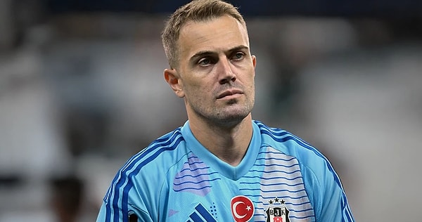 Beşiktaş'ta sezon kötü gitse de ayakta kalan ender isimlerden biri Mert Günok oldu. Mert saha içi ve saha dışında takımın liderlerinden.