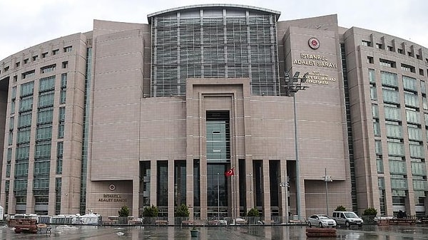 Ancak soruşturmayı yürüten İstanbul Cumhuriyet Başsavcılığı tahliye kararına üst mahkeme olan Ağır Ceza Mahkemesi’nde itiraz etti. Savcılığın itirazını haklı bulan mahkeme Ayşe Barım’ı yeniden tutukladı.