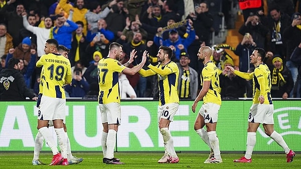 Deplasman mücadelesinde avantajını korumak isteyen Fenerbahçe ile Belçika'nın temsilcisi Anderlecht arasındaki karşılaşma için geri sayım başladı!