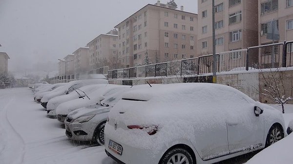 Meteoroloji Genel Müdürlüğü, Cumartesi günü için 8 ile turuncu, 6 ile ise sarı kodlu uyarı yayımladı.