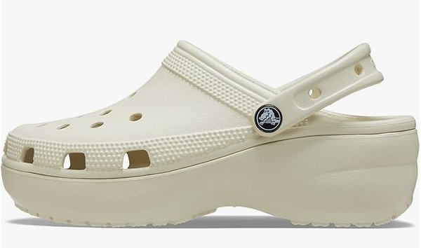 5. Crocs Kadın Classic Platform Terlik