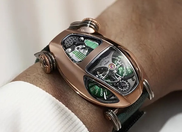 Recently, Bvlgari unveiled its new watch model.