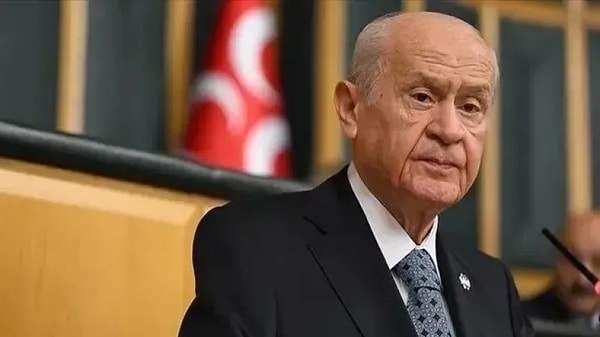 MHP lideri Devlet Bahçeli'nin 22 Ekim'de TBMM Grubu Toplantısı'nda Öcalan'a hitaben "Terörist başının tecridi kaldırılırsa gelsin TBMM’de DEM Parti Grup Toplantısı'nda konuşsun'' demişti.