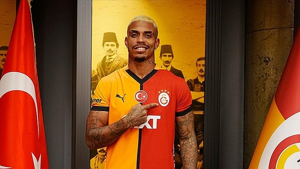 Galatasaray'ın Mourinho'ya yönelttiği ırkçılık suçlaması da Lemina'ya soruldu.